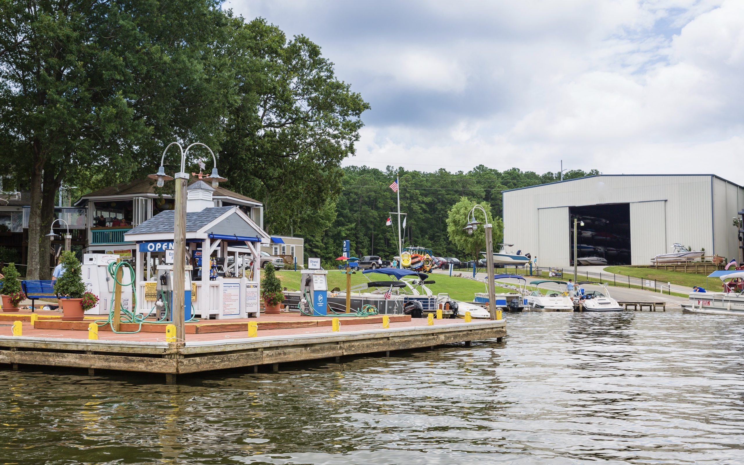FAQs Eaton Ferry Marina FullService Marina Lake Gaston, NC