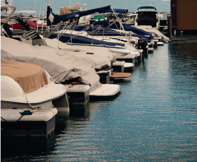 boat rentals on Lake Gaston