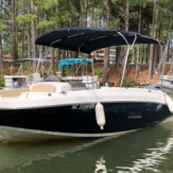 2015_stingray_deckboat_115hp_2