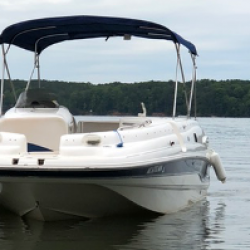 chaparral_232_sunesta_ski-boat